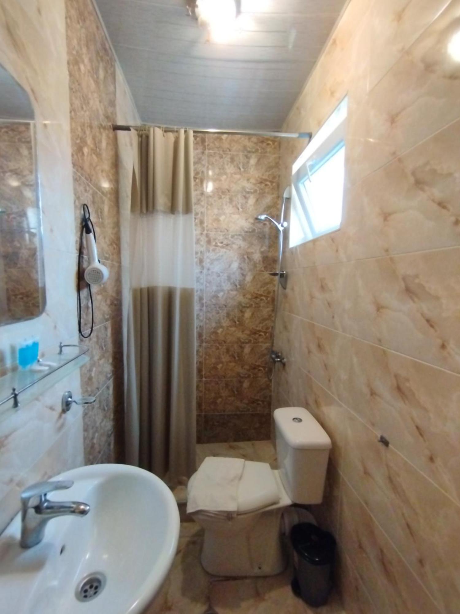 David Hotel Kutaisi Luaran gambar
